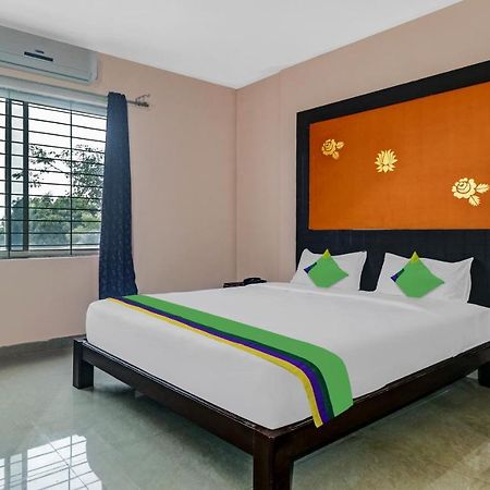 Grand Jp Inn Near 2 Km From Gundlupet Bus Stand Экстерьер фото