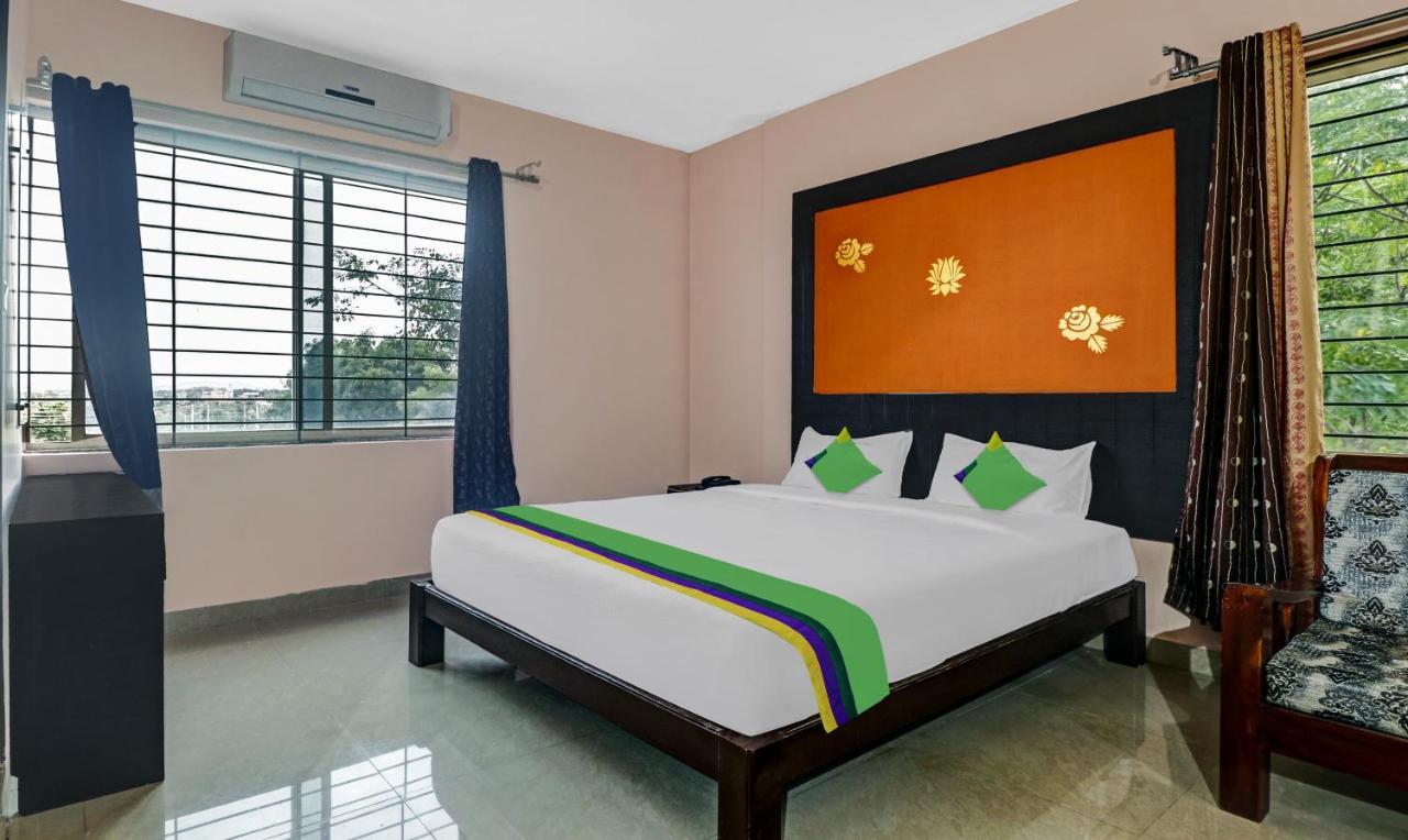Grand Jp Inn Near 2 Km From Gundlupet Bus Stand Экстерьер фото